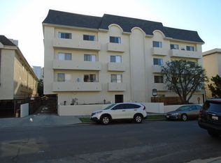 11810 Mayfield Ave APT 301, Los Angeles, CA 90049