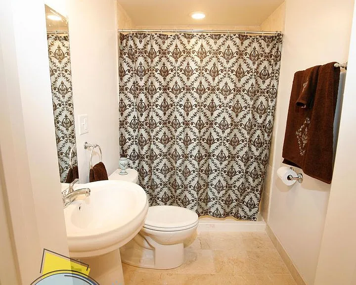 6954 N Greenview Ave — Photo 36