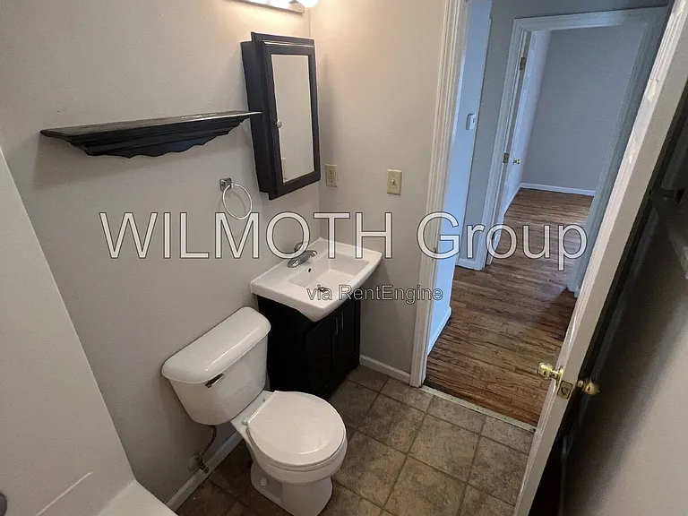5819 Greenfield Ave — Photo 10