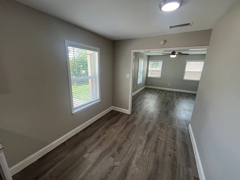 7046 Forney Rd — Photo 11