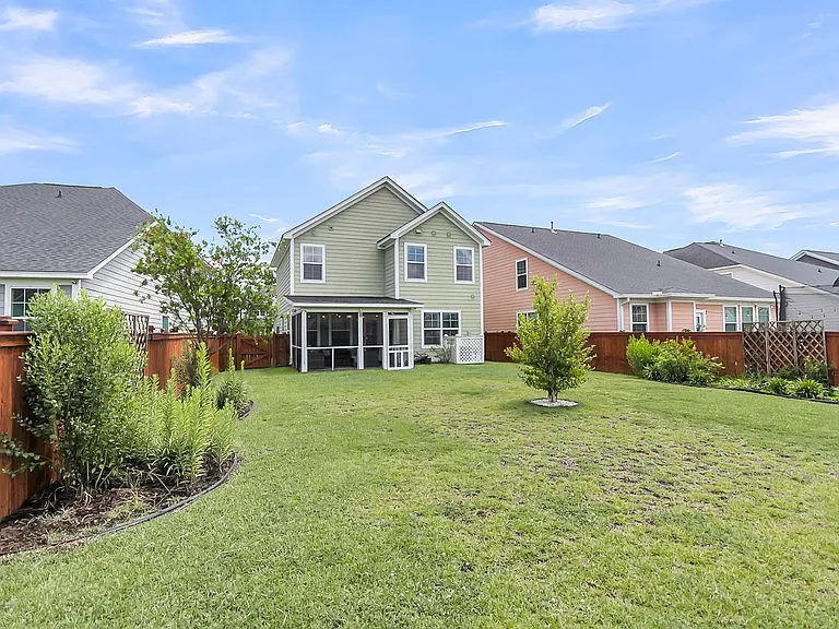 534 Alderly Dr — Photo 39