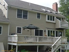 3rd image of 7 Richards Way
