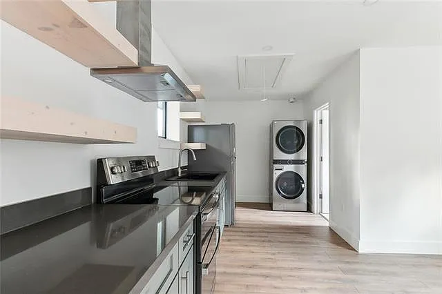 2115 Danneel St #201 — Photo 2