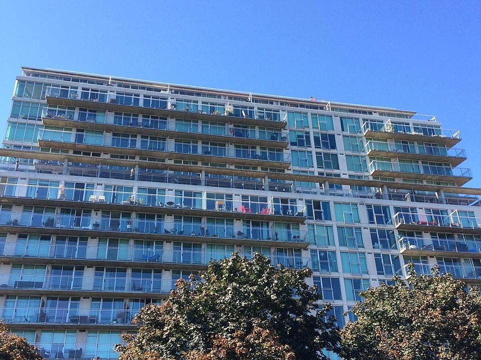 1st image of 650 Queens Quay W #1817