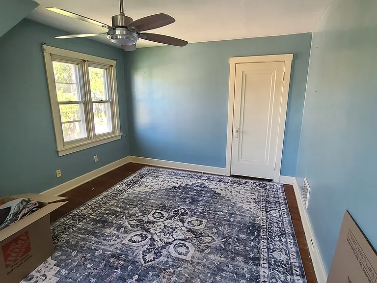 61 Leighton Ave — Photo 7