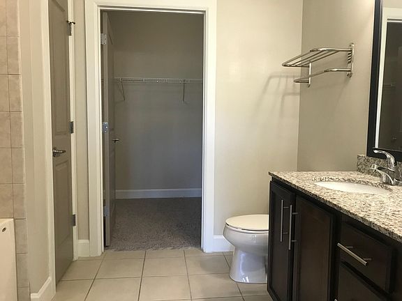 5th image of 1025 Lake Baldwin Ln Unit 104