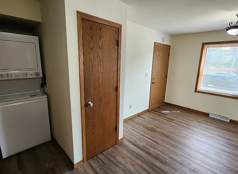 1108 Clement St — Photo 13