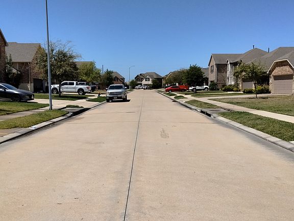 4th image of 3425 Harvest Valley Ln