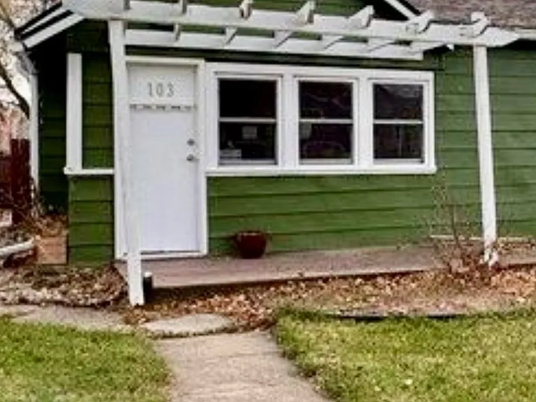 103 W Park Ave — Photo 1