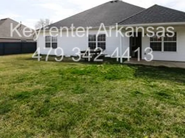 720 Harvest St — Photo 17