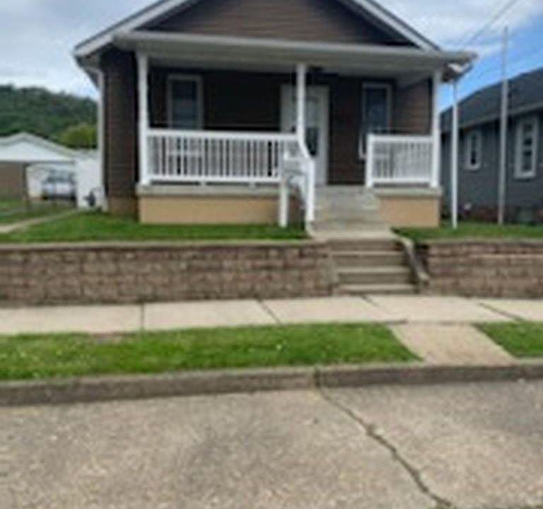 1st image of 212 Olive Ave