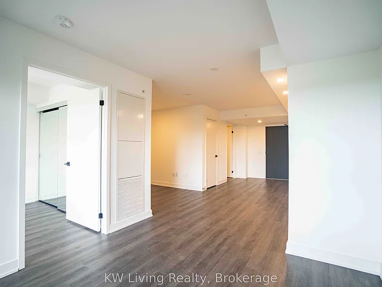 609 Sherbourne St #1105 — Photo 16