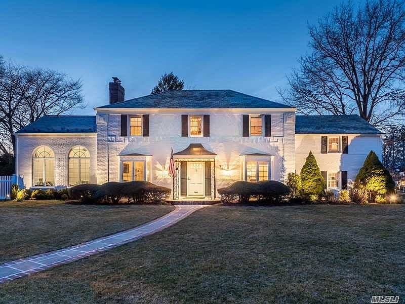 1st image of 55 Dogwood Ln