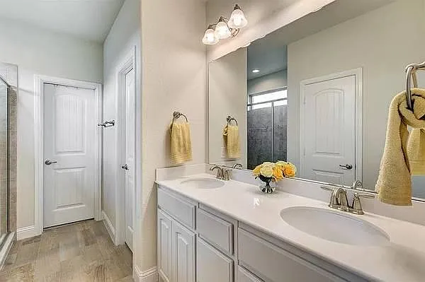 Upstairs master bathroom
