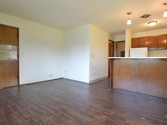 Living/Kitchen