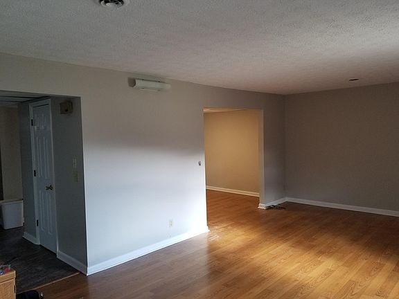 5th image of 807 Jared Dr APT 5