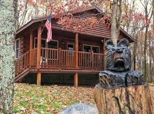 210 Bobolink Dr, Terra Alta, WV 26764