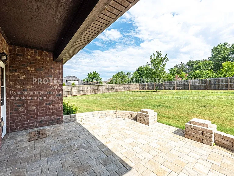 3834 E Zion Rd — Photo 22