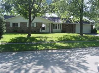 1876 Hickory Ridge Dr, Dayton, OH 45432