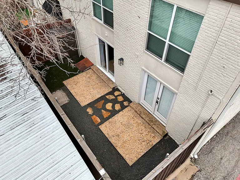 5931 E University Blvd #123 — Photo 40