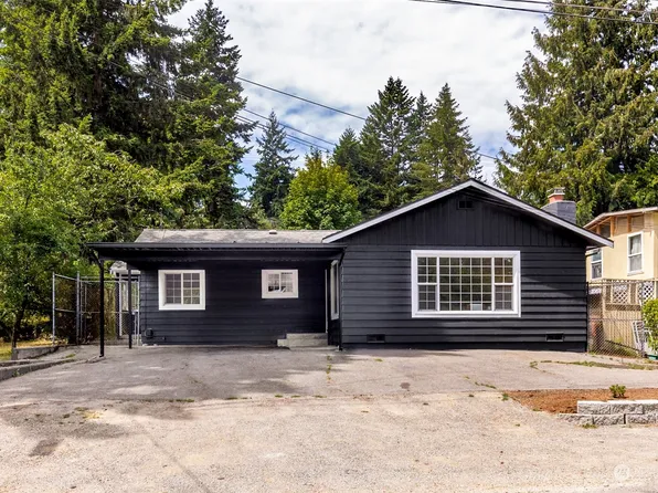14351 26th Avenue NE, Seattle, WA 98125