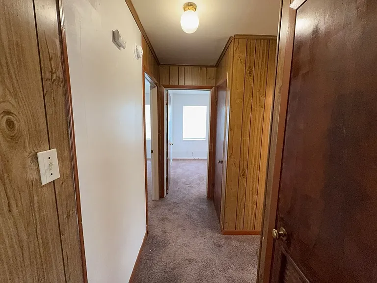 906 Jefferis Ave — Photo 13