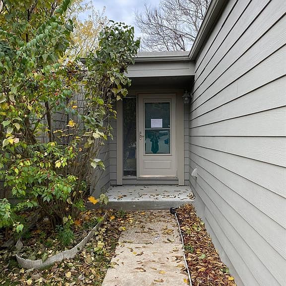 1st image of 709 Skynob Dr