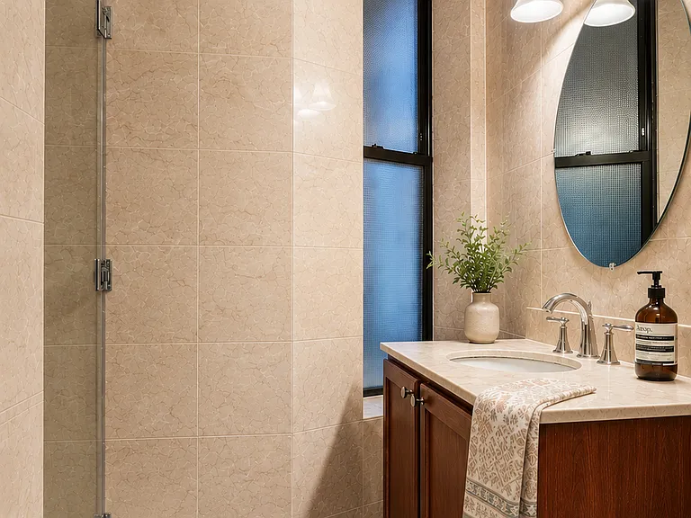 418 Henry St #2 — Photo 7