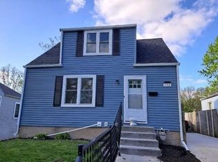 512 W Bradley Ave, Champaign, IL