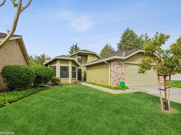 2nd image of 2310 Bayo Claros Cir