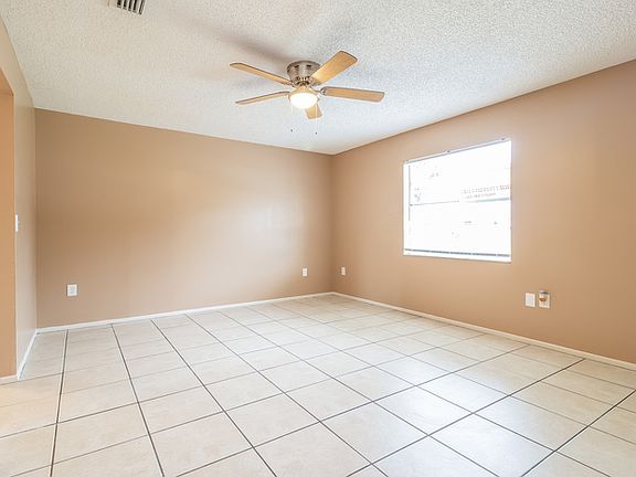 3rd image of 3423 Kathy Ct