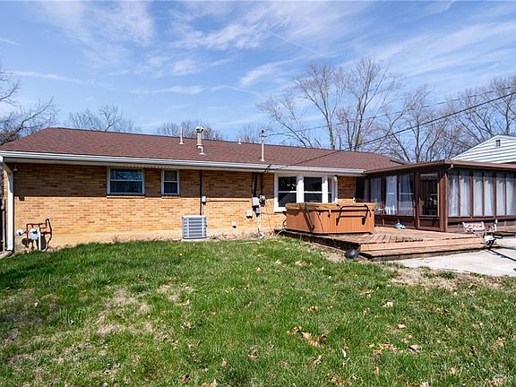 3rd image of 2560 Flowerstone Dr