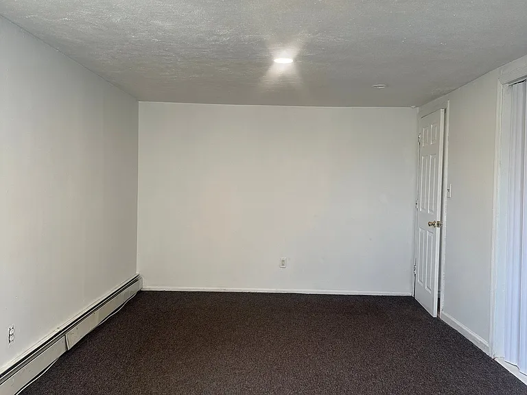 15 Essen Dr — Photo 8