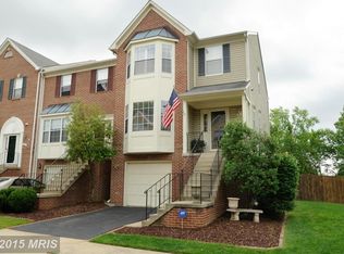 5615 Glenwood Mews Dr, Alexandria, VA 22315