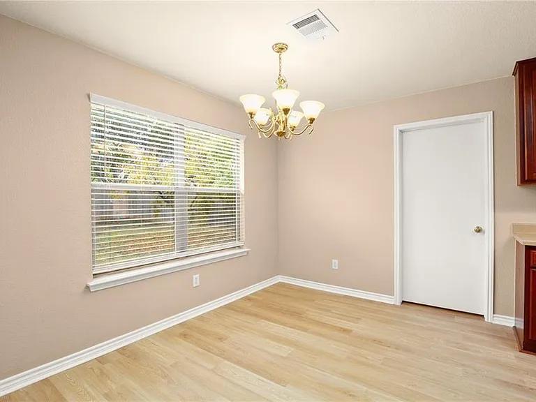 2204 Cottontail Dr — Photo 15