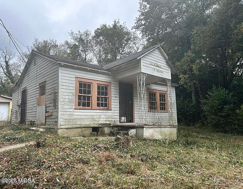 1st image of 648 Hightower Rd