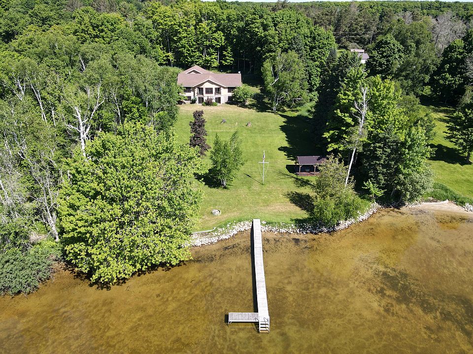 1st image of 25282 County Highway 464