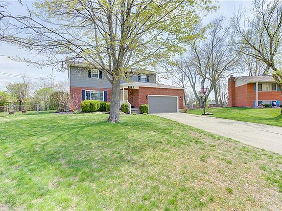 3rd image of 1020 Deer Creek Cir