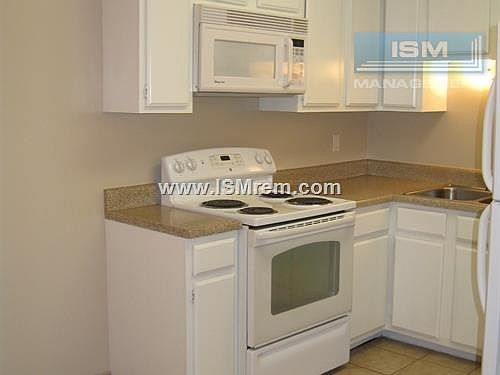 4th image of 2300 Merchant Dr APT 129
