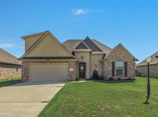 510 J R Dr, Bossier City, LA 71112