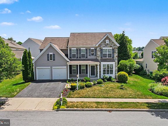 3rd image of 2281 Flintlock Dr