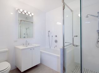 12 McGuinness Blvd S APT 4A, Brooklyn, NY 11222