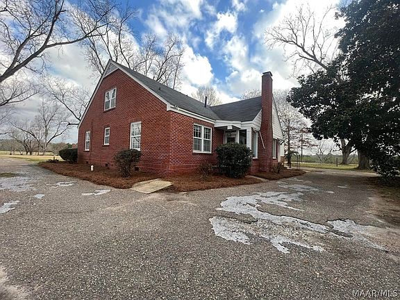 2nd image of 434 County Road 27