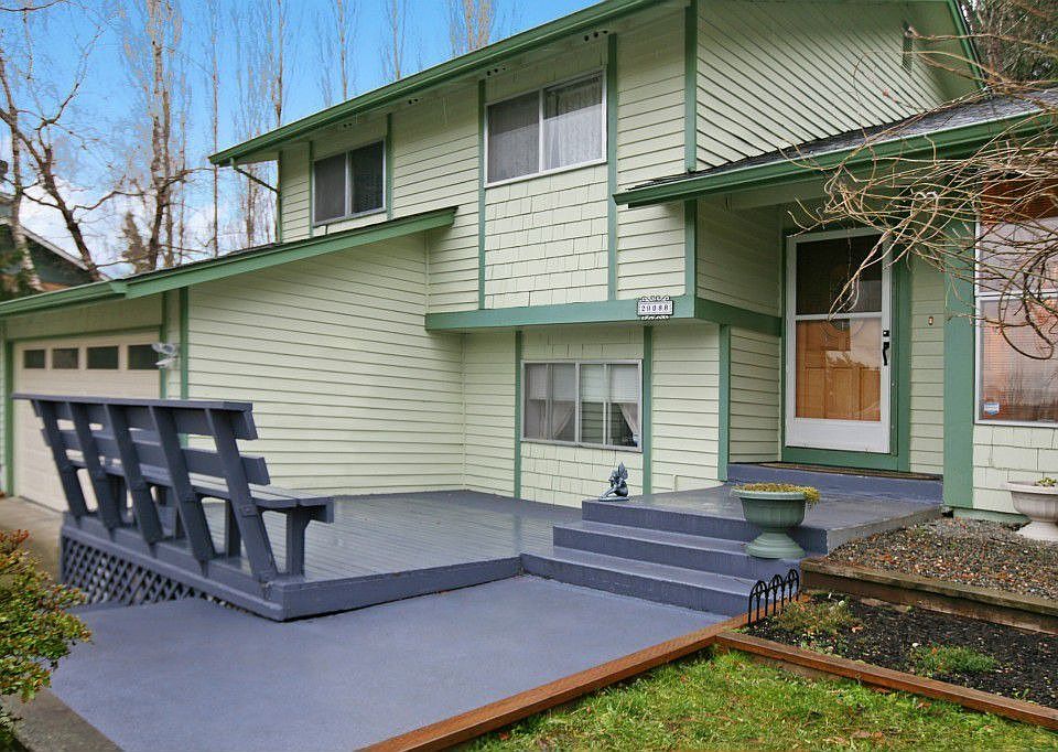 1st image of 20088 Woden Ct NE
