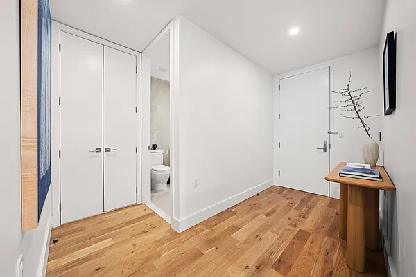 Rented by Nooklyn NYC LLC | media 9