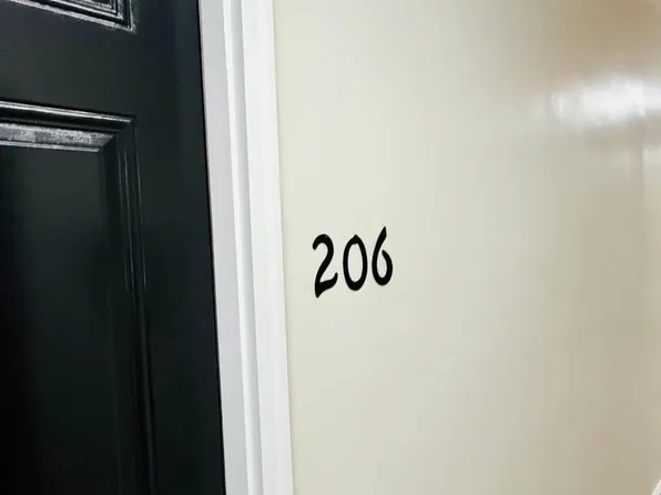 515 Broadway St, Quantico, VA 22134