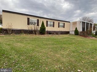 53 Ridgedale Ave, New Providence, PA 17560