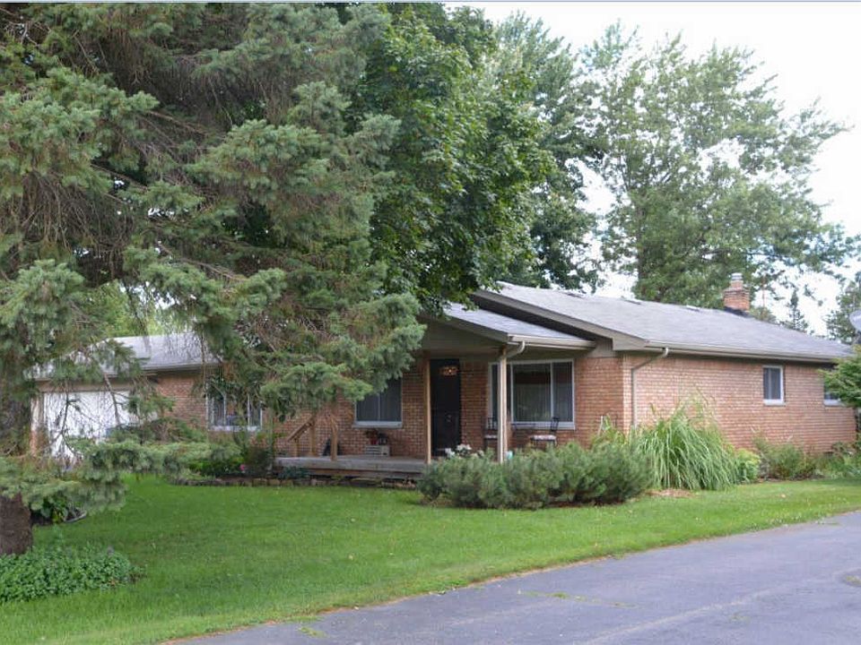 1st image of 22980 Valerie St
