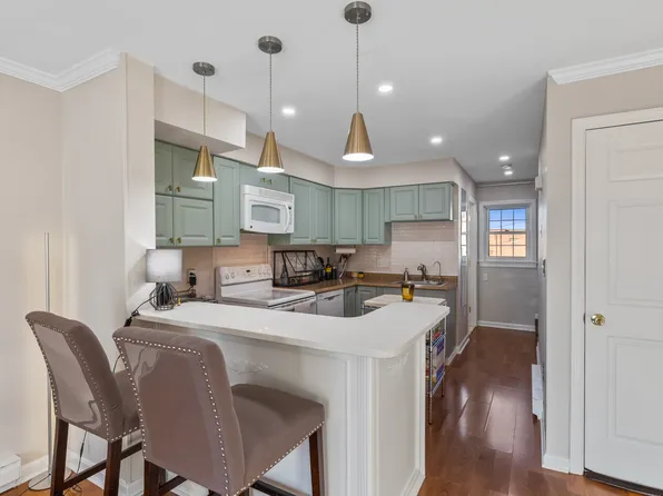 133 Main St APT 7, Norwalk, CT 06851