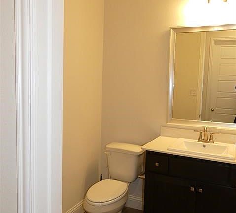 5th image of 428 Waters Edge Dr #514